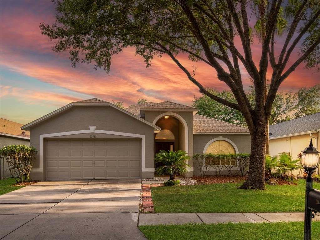 10467 LUCAYA DRIVE TAMPA, FL 33647