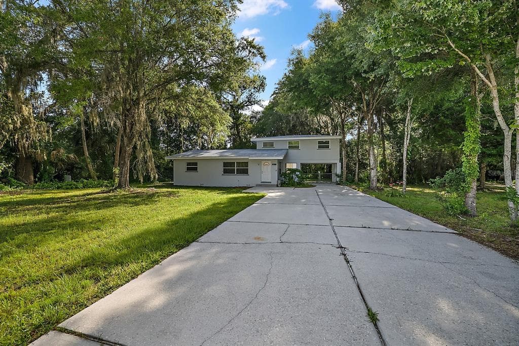 4090 S OHIO AVENUE HOMOSASSA, FL 34446