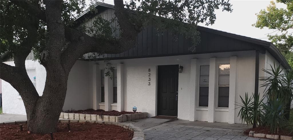 8233 44TH STREET N PINELLAS PARK, FL 33781