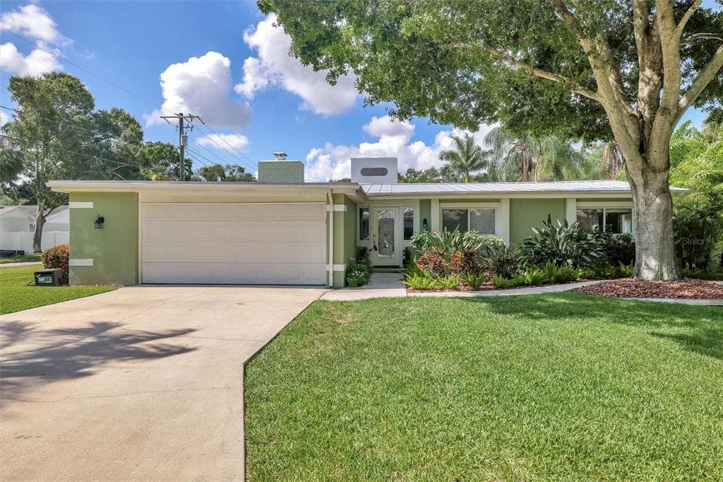 5002 W JUNO STREET TAMPA, FL 33629