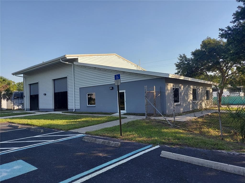 297 SCARLET BOULEVARD OLDSMAR, FL 34677