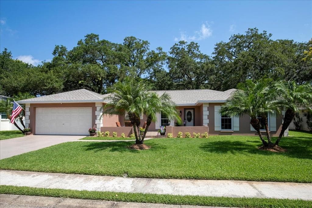 2224 RIVERSIDE DRIVE N CLEARWATER, FL 33764