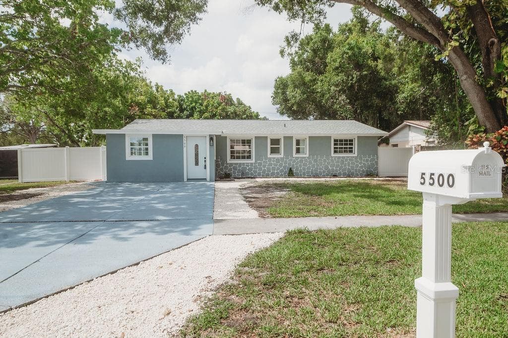 5500 90TH AVENUE N PINELLAS PARK, FL 33782