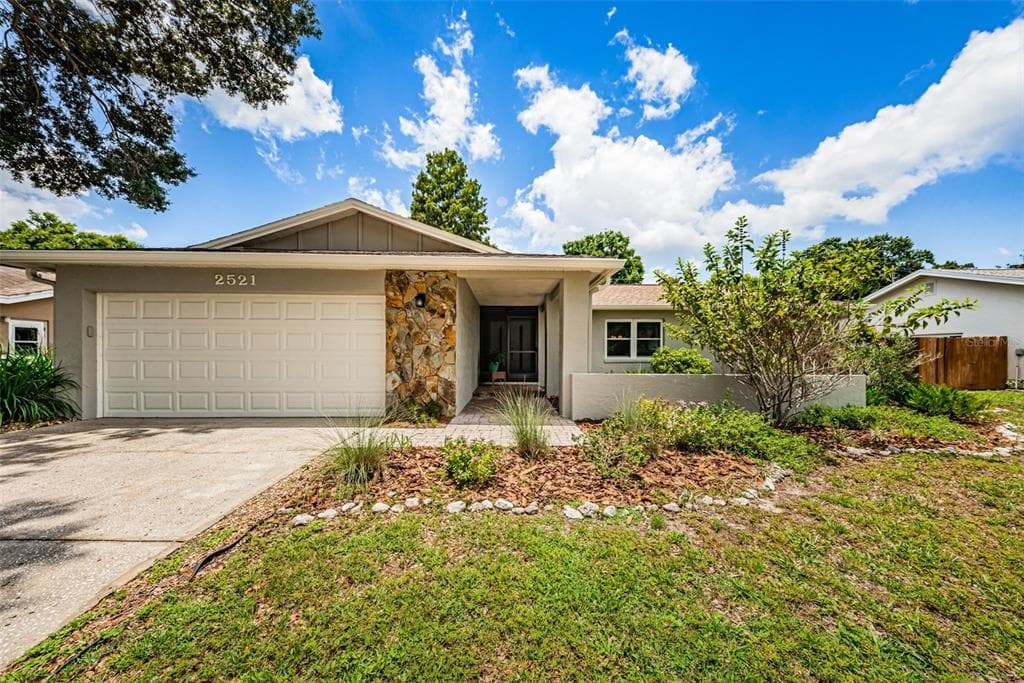 2521 INDIGO DRIVE