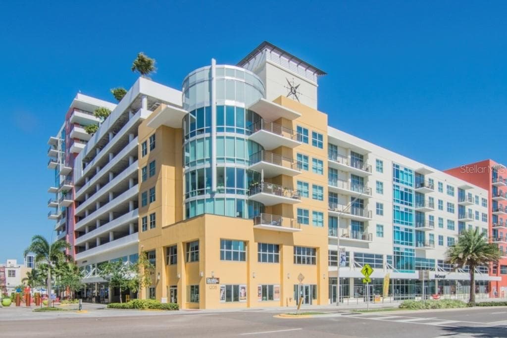1120 E KENNEDY BOULEVARD UNIT 1225 TAMPA, FL 33602