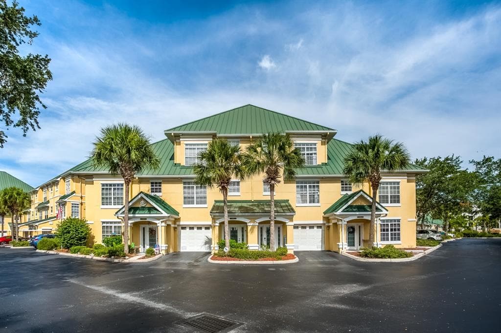 6319 SUNSET BAY CIRCLE APOLLO BEACH, FL 33572