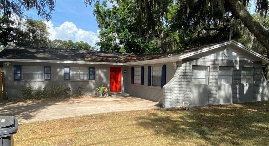 803 HEIDI ROAD