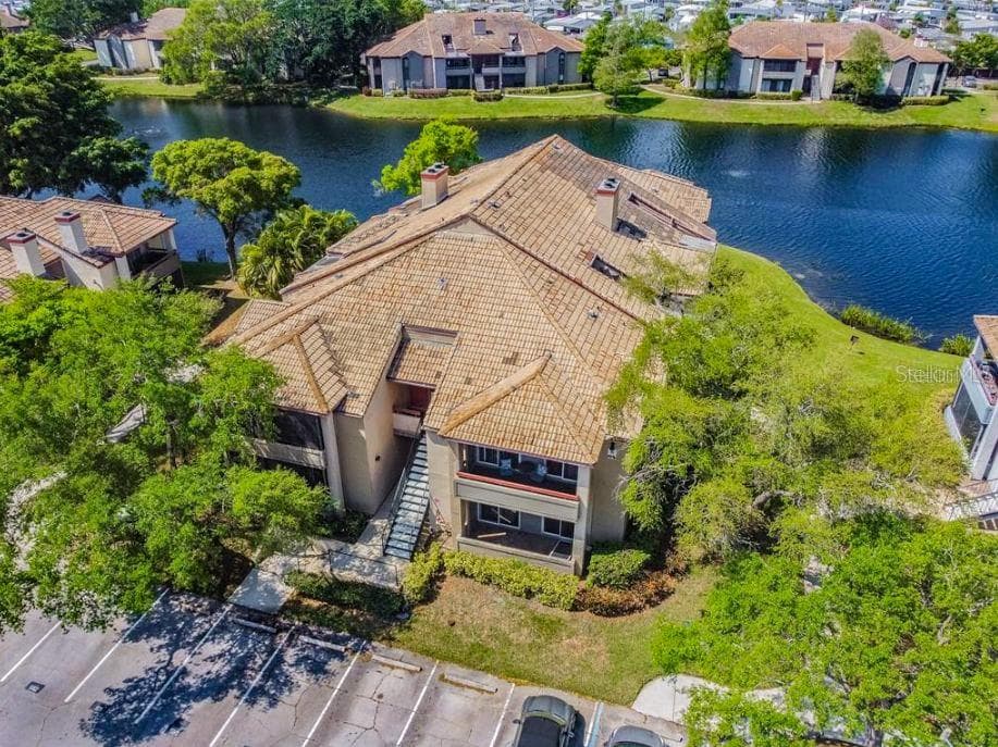 10263 GANDY BOULEVARD N UNIT 602 ST PETERSBURG, FL 33702