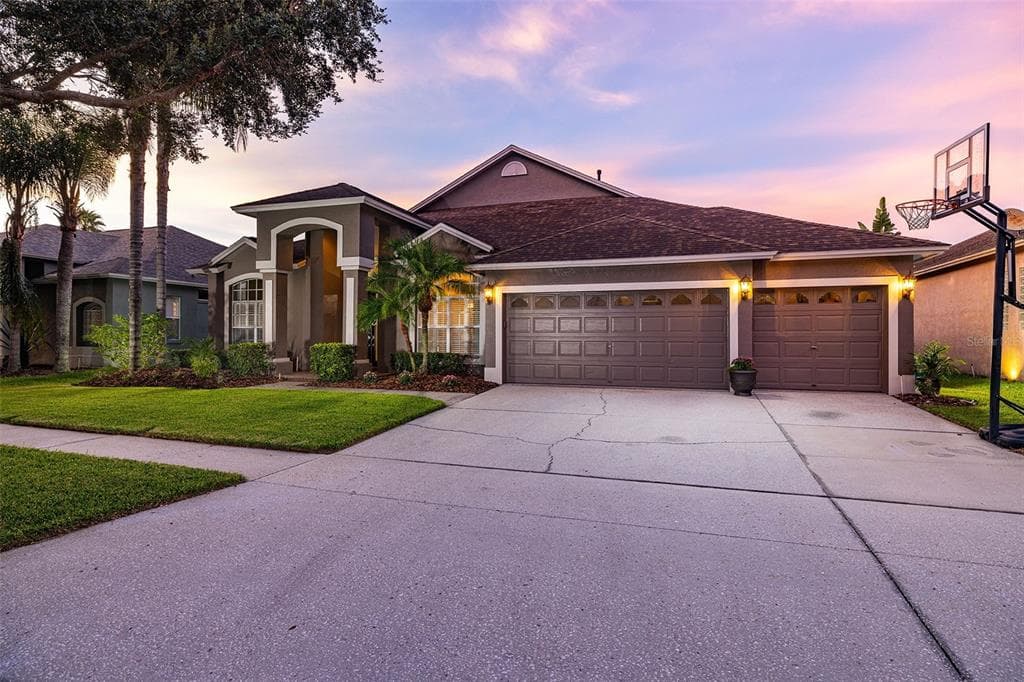 19509 FRENCH LACE DRIVE LUTZ, FL 33558