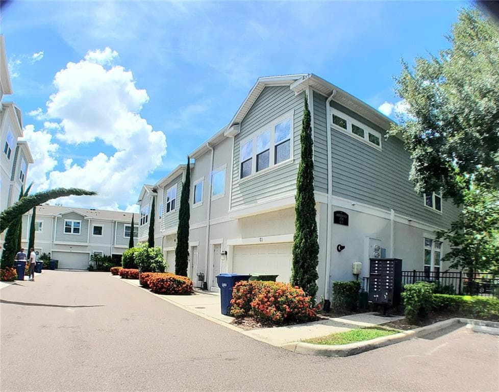 115 N ARRAWANA AVENUE UNIT 3 TAMPA, FL 33609