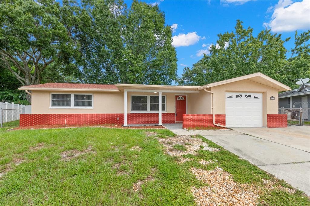 3827 MYNABIRD DRIVE NEW PORT RICHEY, FL 34652