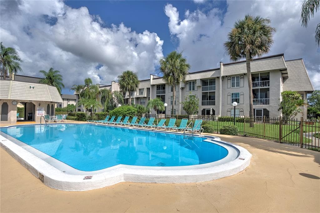 8681 BARDMOOR BOULEVARD UNIT 202C SEMINOLE, FL 33777
