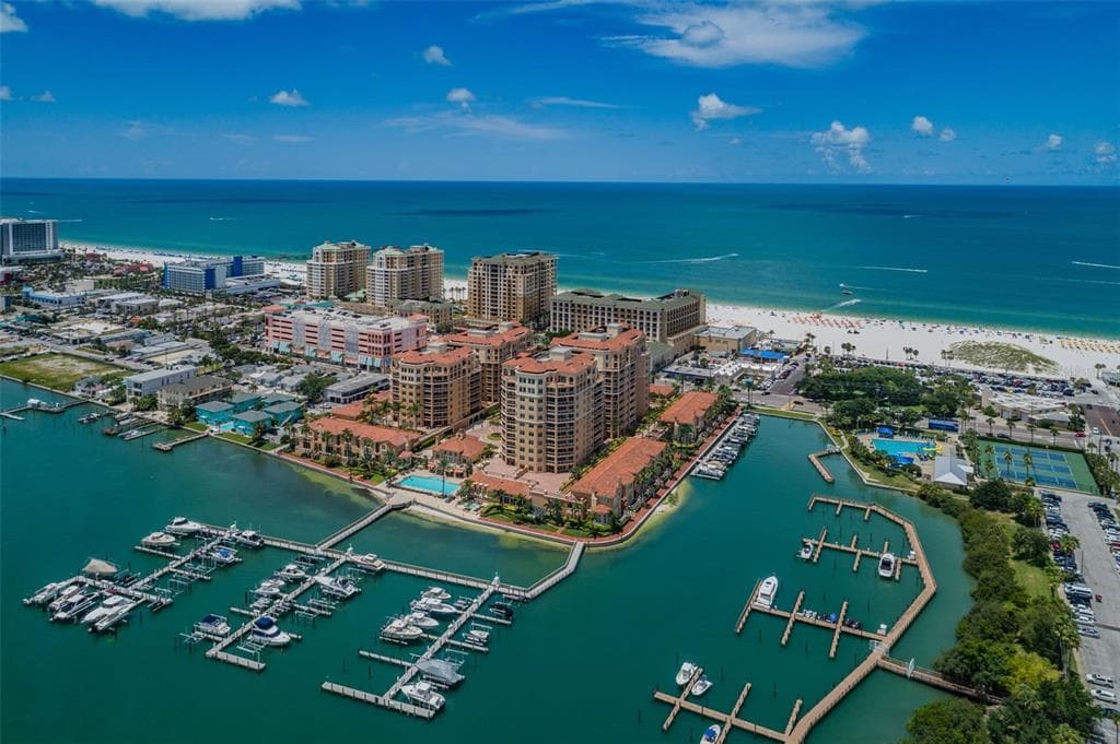 501 MANDALAY AVENUE UNIT 807 CLEARWATER, FL 33767