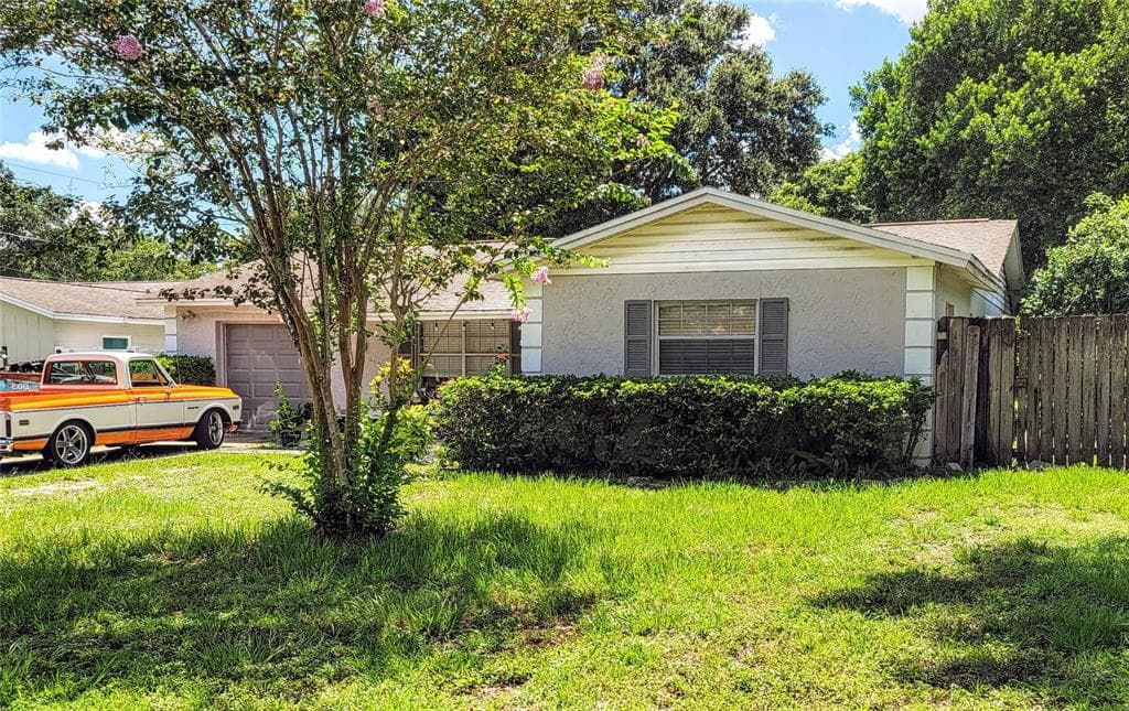 310 DEBRA DRIVE BRANDON, FL 33510