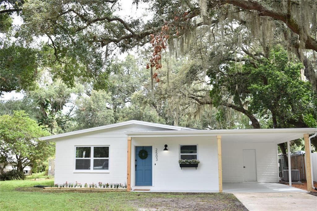 2503 KRUEGER LANE TAMPA, FL 33618