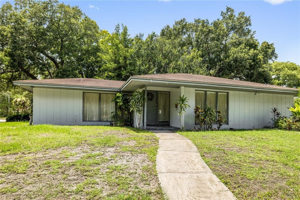 11508 CARROLLWOOD DRIVE TAMPA, FL 33618