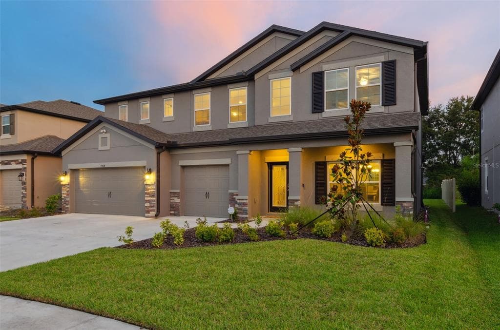 7304 SWEETER TIDE TRAIL WESLEY CHAPEL, FL 33545