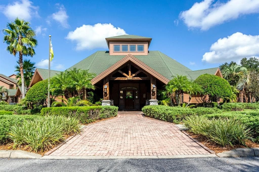 2601 RUSTIC RIDGE LOOP UNIT 104 LUTZ, FL 33559