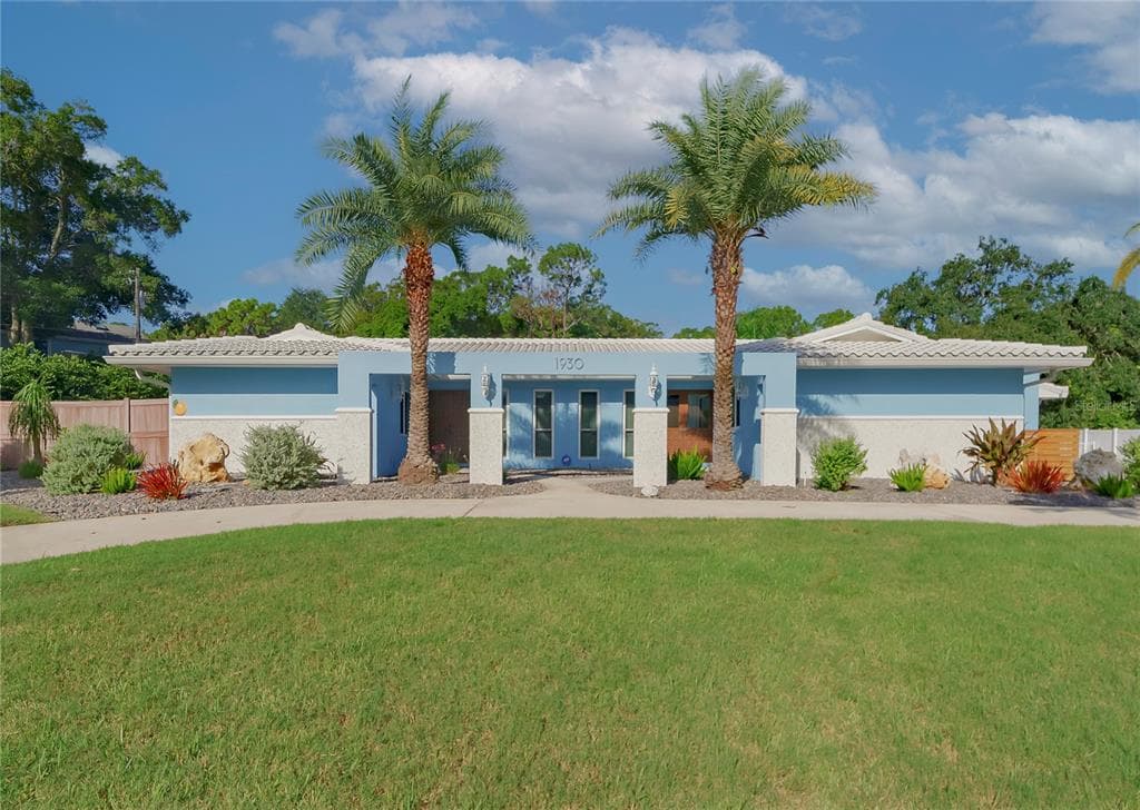 1930 SADDLE HILL ROAD S DUNEDIN, FL 34698