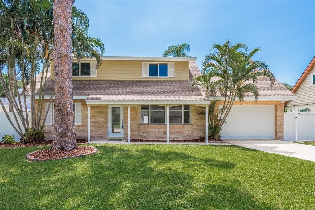 12364 83RD AVENUE SEMINOLE, FL 33772