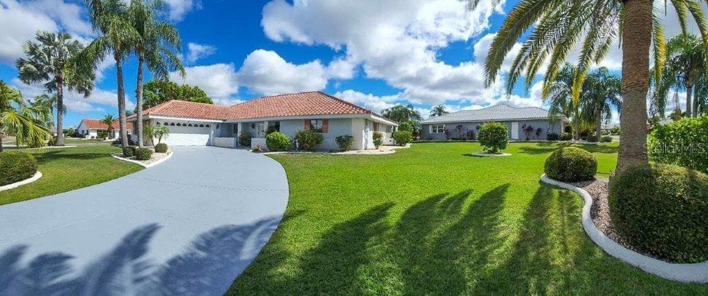 1853 WOLF LAUREL DRIVE SUN CITY CENTER, FL 33573
