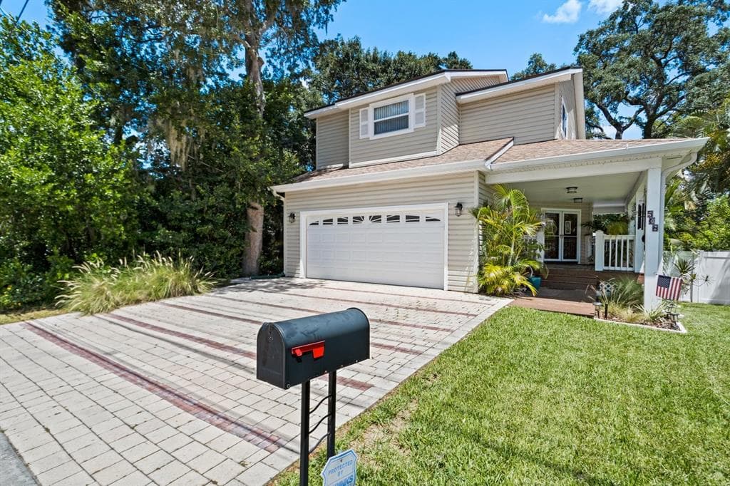 508 MERES BOULEVARD TARPON SPRINGS, FL 34689
