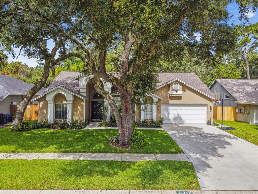 5717 PINEY LANE DRIVE