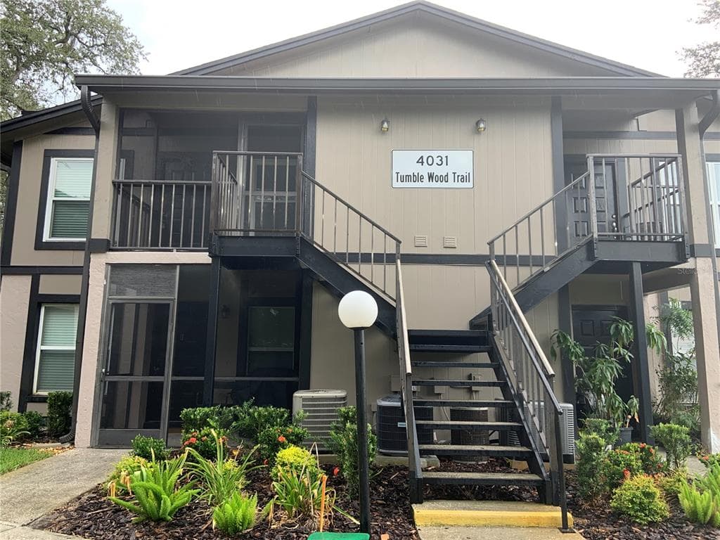 4031 TUMBLE WOOD TRAIL UNIT 202 TAMPA, FL 33613