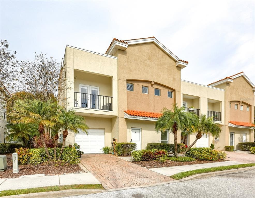 515 100TH AVENUE N ST PETERSBURG, FL 33702