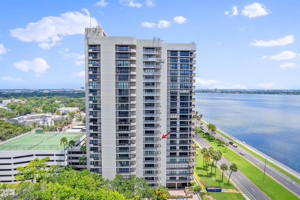 2413 BAYSHORE BOULEVARD UNIT 804