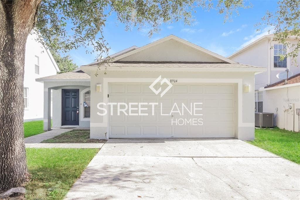 8904 BRIDGEFORD OAKS DRIVE