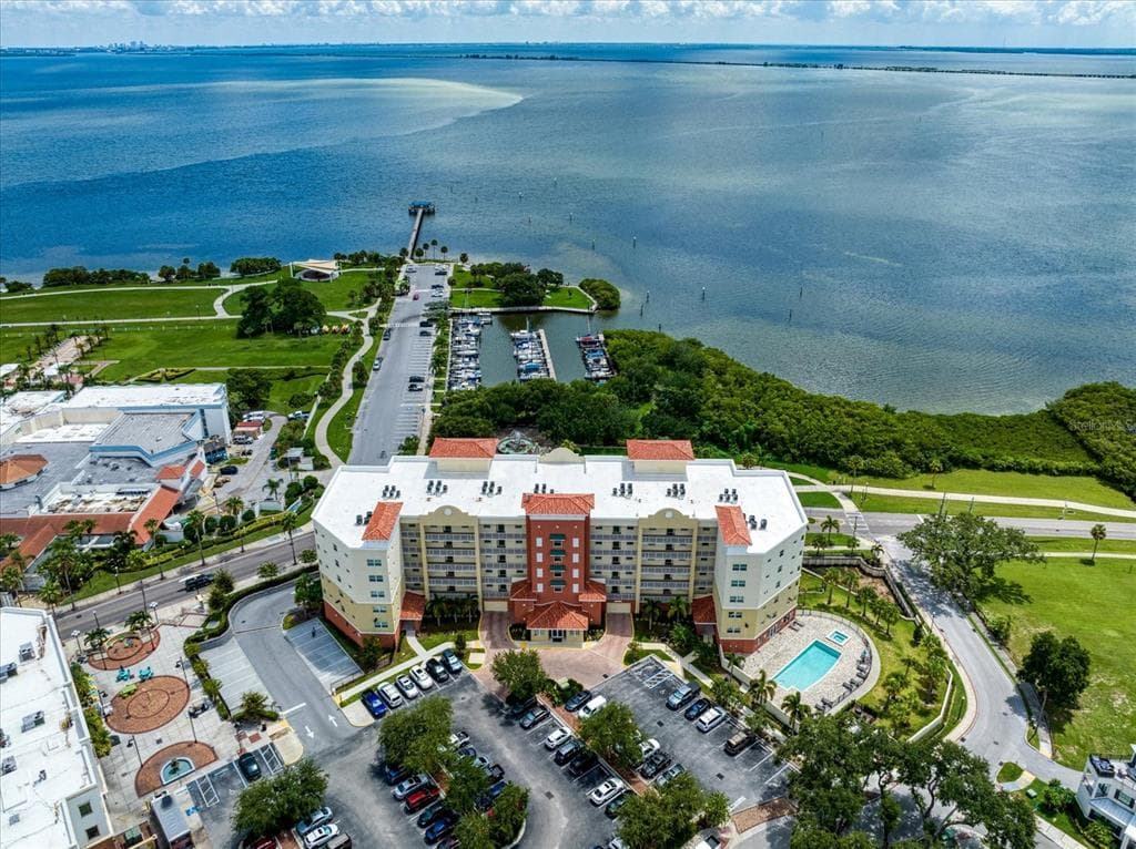 101 S BAYSHORE BOULEVARD UNIT 38 SAFETY HARBOR, FL 34695