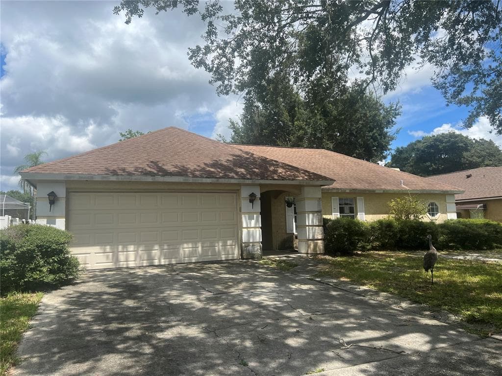 1404 MIDONECK COURT