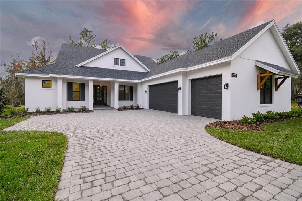 4849 MAJESTIC HILLS LOOP BROOKSVILLE, FL 34601