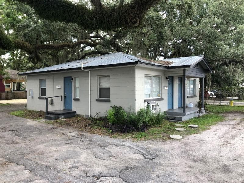 7208 N NEBRASKA AVENUE UNIT 3 TAMPA, FL 33604