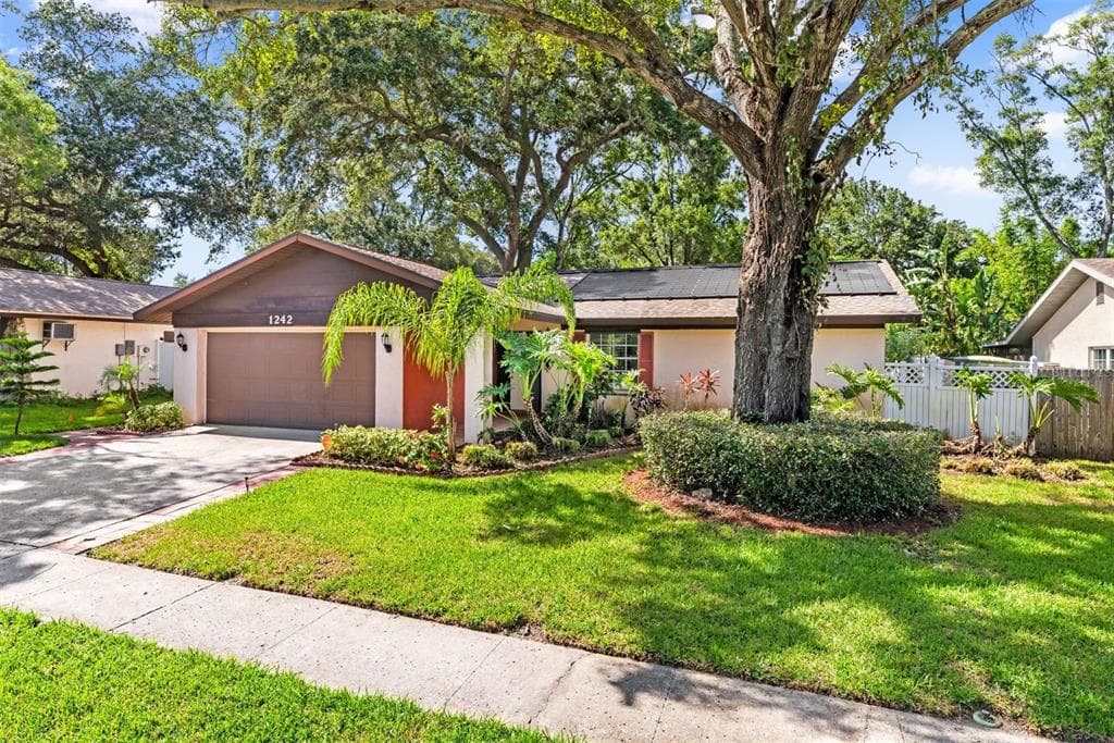 1242 WHISPER DRIVE