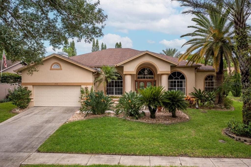 2456 ROLLING OAKS DRIVE