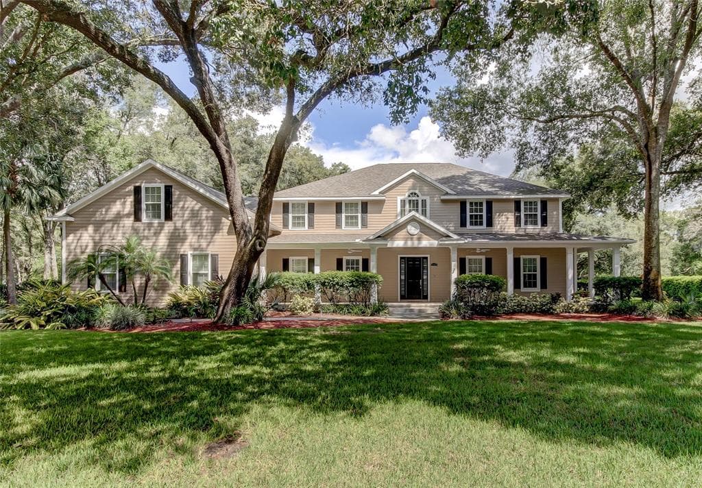 16305 EMERALD COVE DRIVE