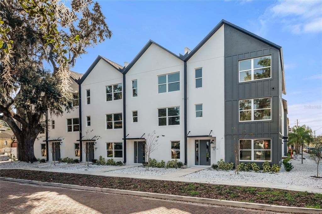 1602 PARK LAKE STREET UNIT 2 ORLANDO, FL 32803