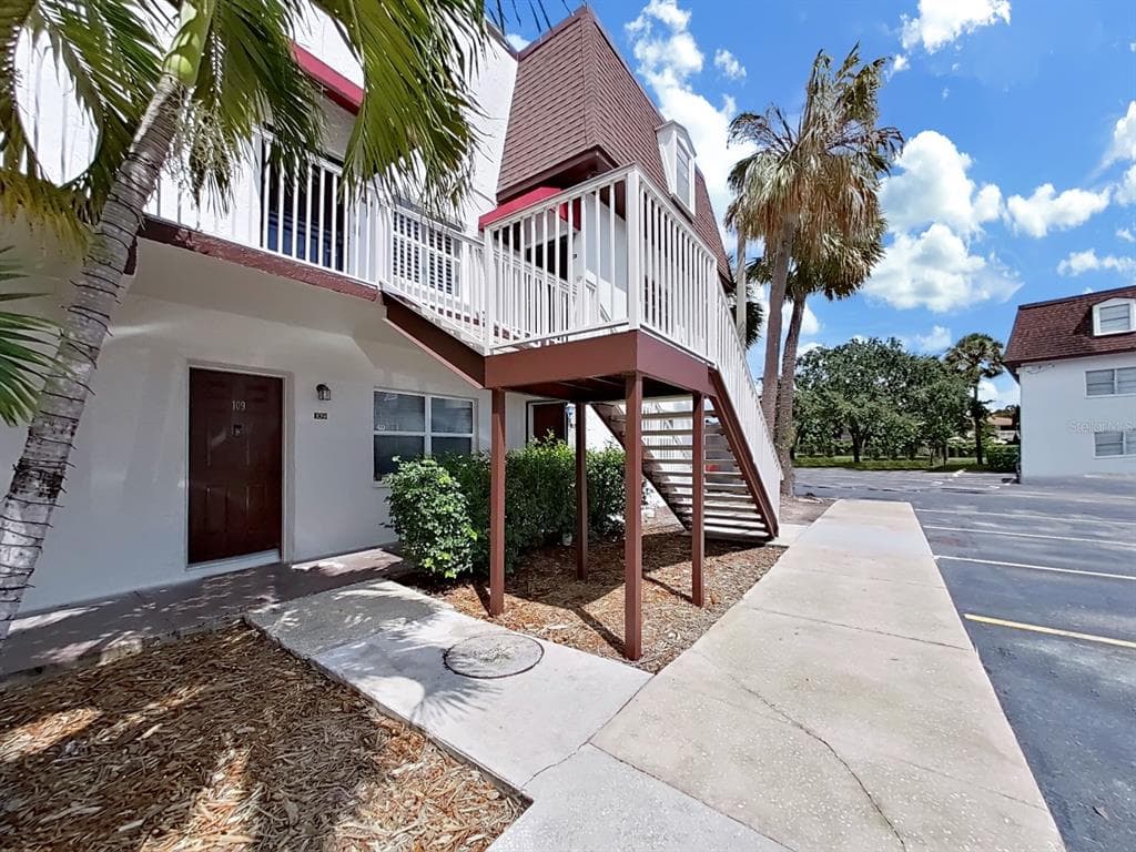 9101 TUDOR DRIVE UNIT F110