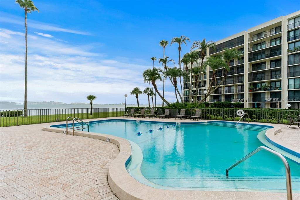 100 OAKMONT LANE UNIT 105