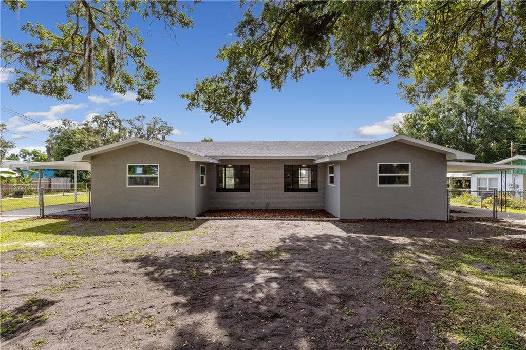 110 S FERN ROAD UNIT 110 LAKELAND, FL 33801