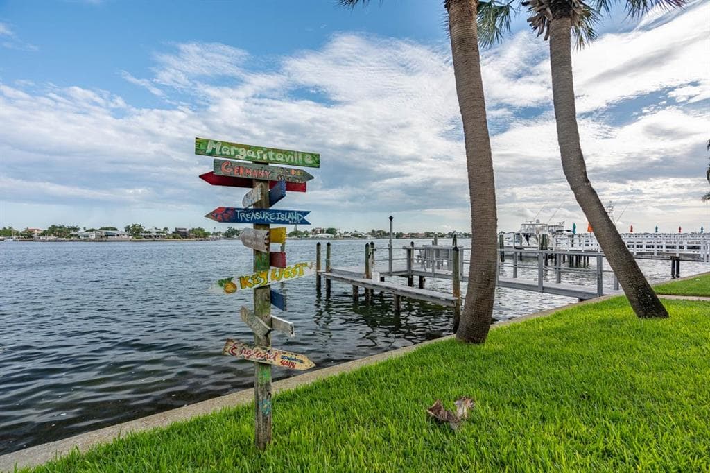 282 TREASURE ISLAND CAUSEWAY UNIT 22
