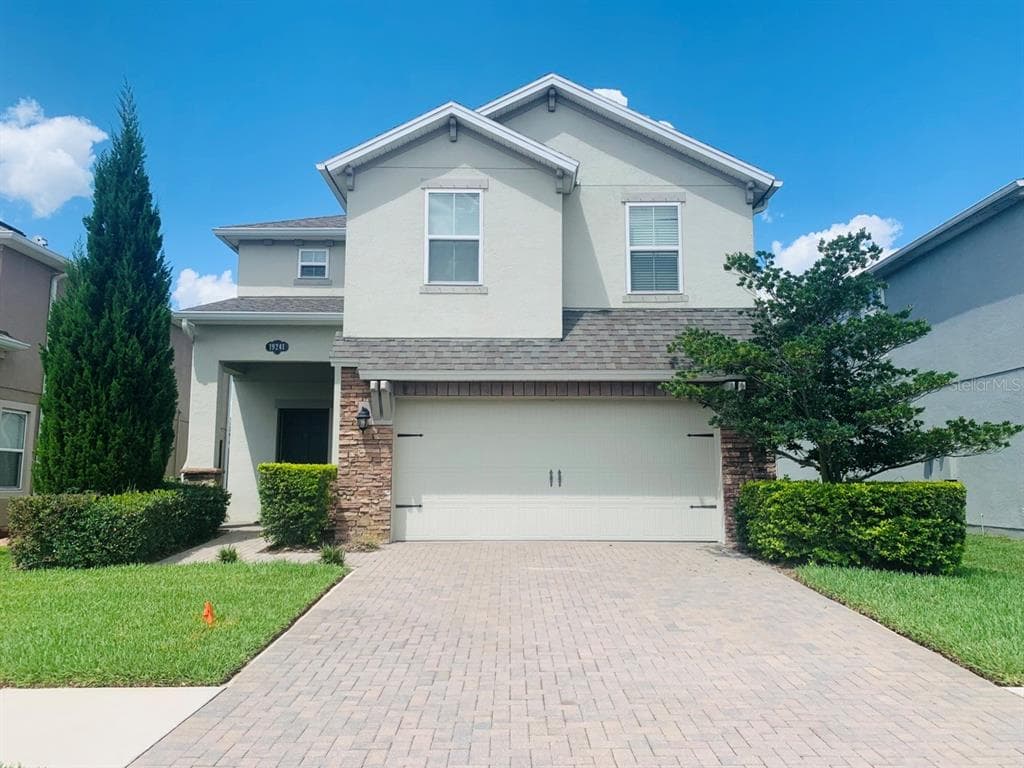 19241 ROSEATE DRIVE LUTZ, FL 33558
