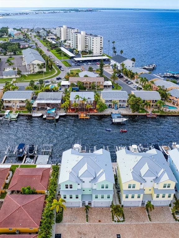 602 SEA COURT DUNEDIN, FL 34698