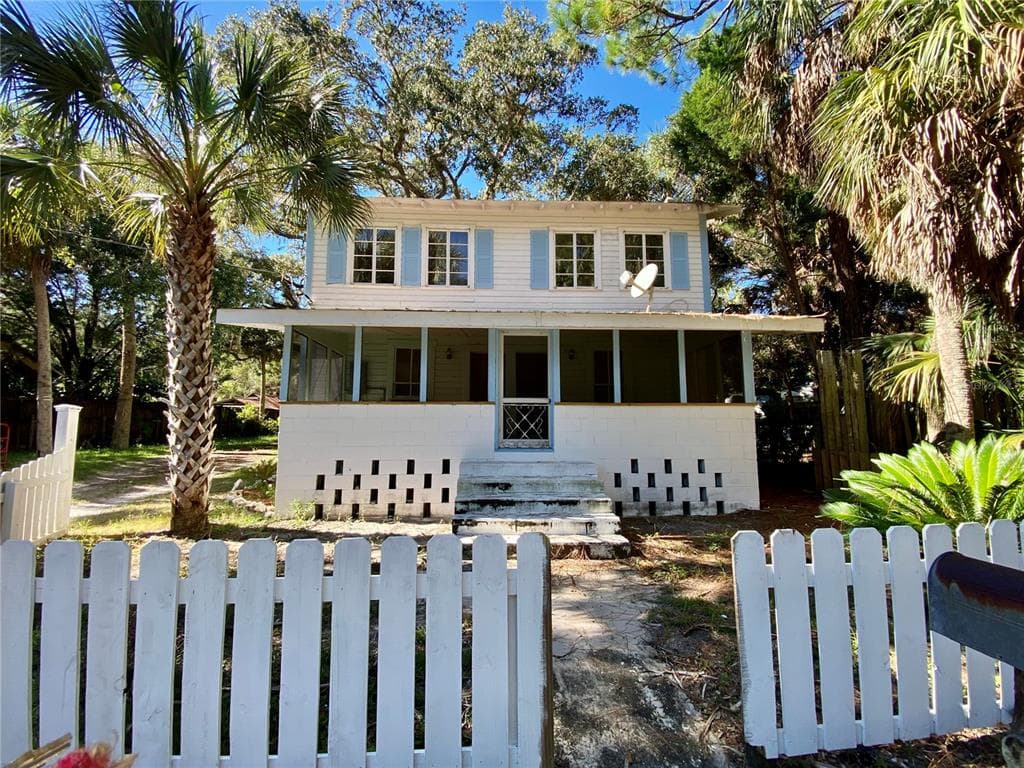 4235 CORTEZ BOULEVARD WEEKI WACHEE, FL 34607