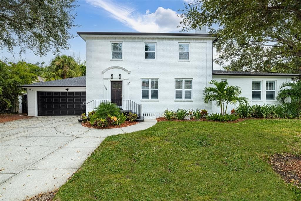 139 W DAVIS BOULEVARD