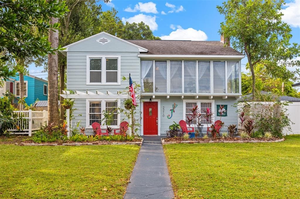 2210 7TH AVENUE N ST PETERSBURG, FL 33713