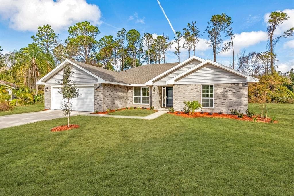 58 UNDERSHIRE PATH PALM COAST, FL 32164