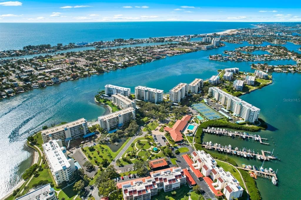 7984 SAILBOAT KEY BOULEVARD S UNIT 503 SOUTH PASADENA, FL 33707